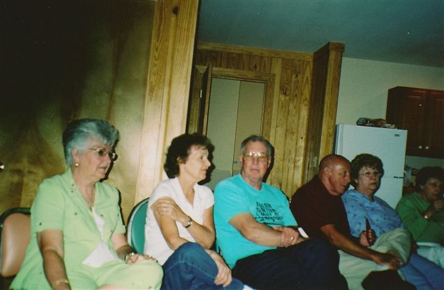 Naomi Roark Craig, Watha Noe Roark, Don Campbell, Jerry Cornelius, Vivian Gold, Marie Roark Helton.jpg